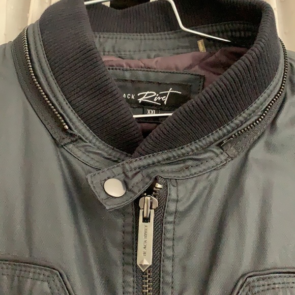 Motorcycle jacket - Picture 3 of 8